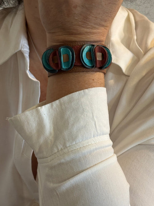 Diseño de autor brazalete camel y turquesa – Jolliness Virtue Collection Mangel Delferri