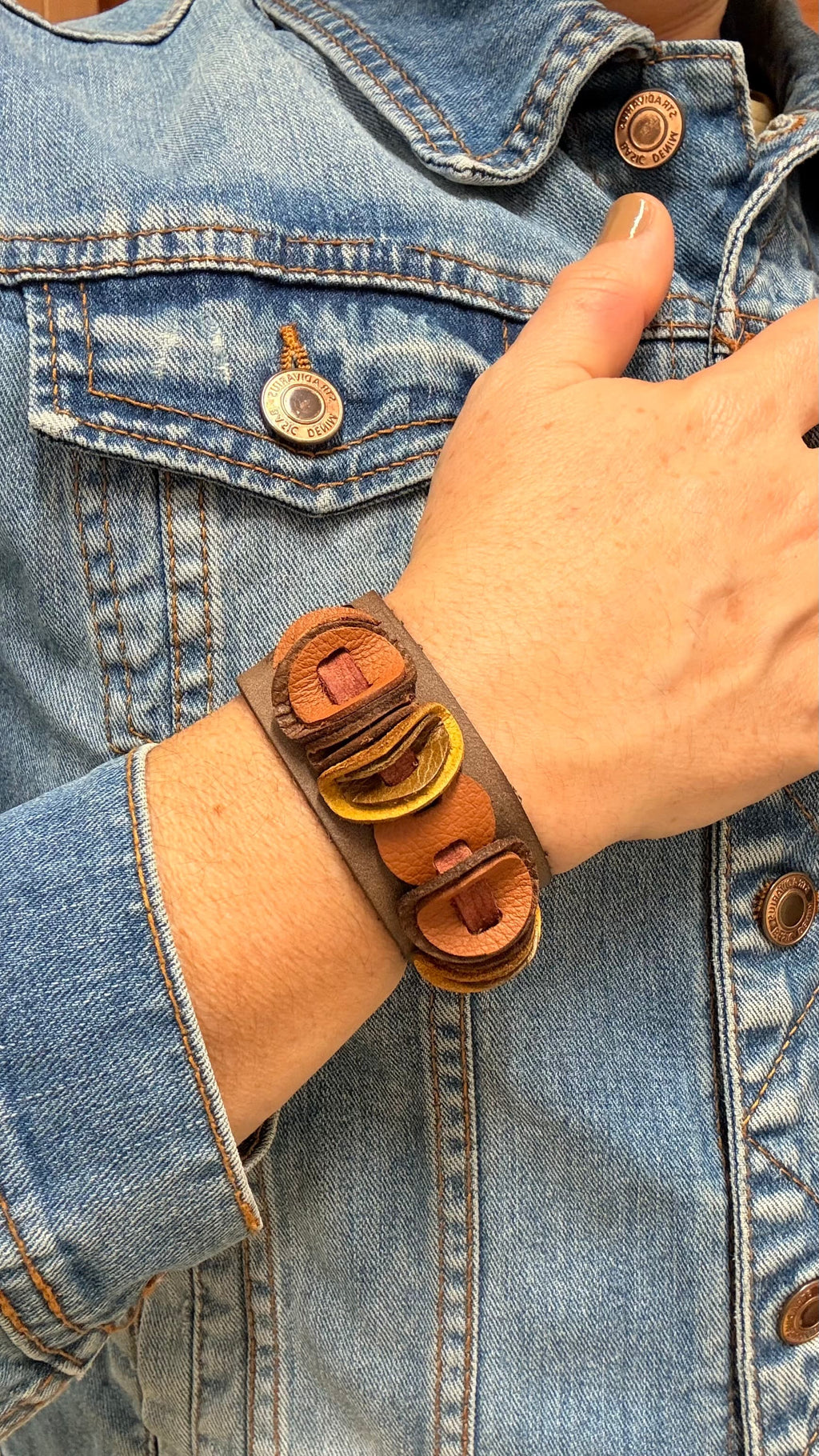 Jolliness Bracelet. Taupe y marrones